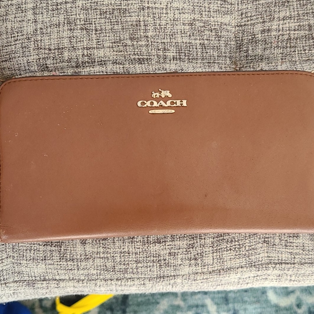 Coach wallet
